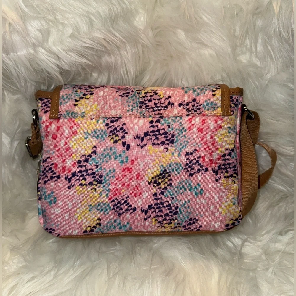 Lily bloom crossbody purse- Nwt- Julia crossbody optic dot blush